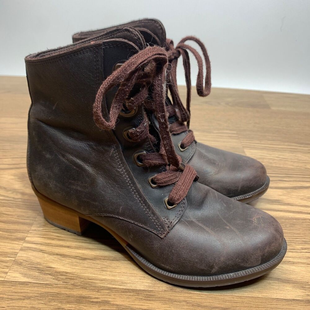 Chaco‎ Cataluna Lace Up Hiking Combat Boots Mahogany Size 6 Waterproof
